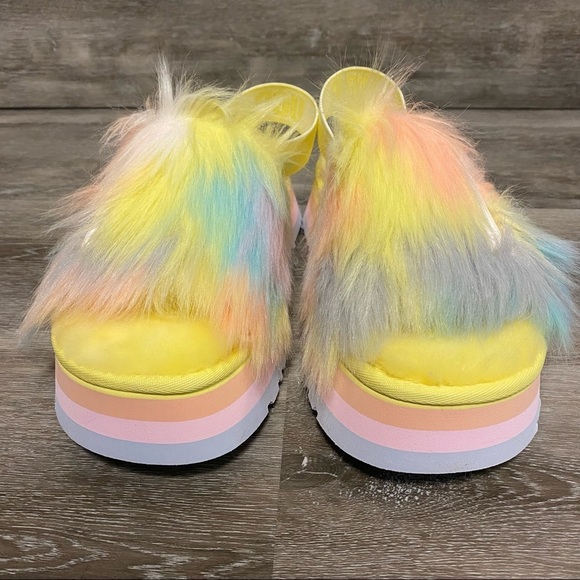 UGG |  Disco Tie Dye Slides Slippers Margarita Size 8 - Picture 3 of 10